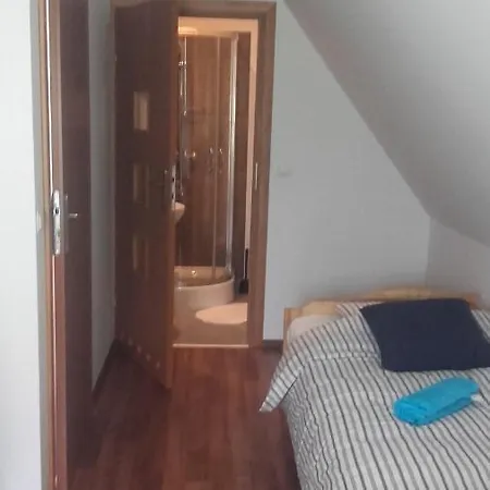 Agroturystyka Dolina Korytnicy * 칼리스 포모르스키